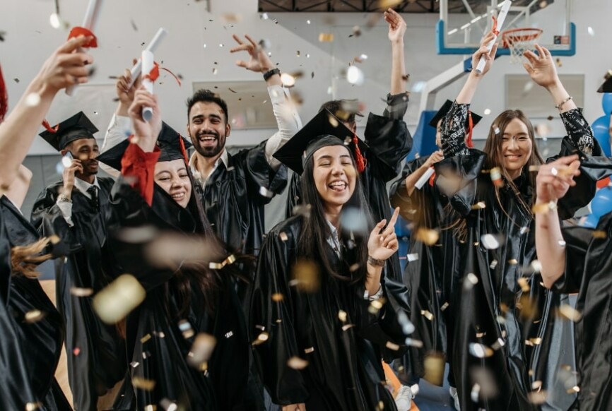 How can alumni help international students?