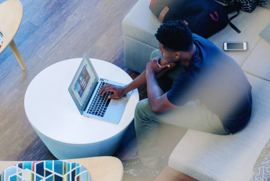 Can I freelance as an international student?