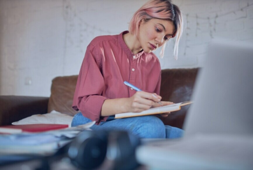 Top 10 H-1B sponsoring companies hiring for business analysts